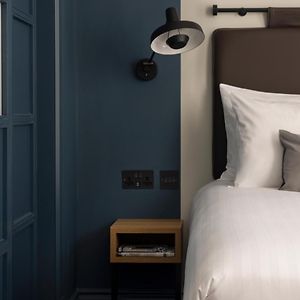 Superior Zimmer mit Kingsize-Bett